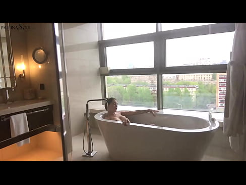 ❤️ Une énorme nana se branlant passionnément la chatte dans la salle de bains ️ Sexe at porn fr.myinvest.top ☑