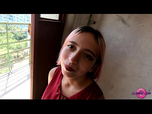 ❤️ Une étudiante sensuelle suce un étranger dans l'Outback - sperme sur son visage ️ Sexe at porn fr.myinvest.top ☑